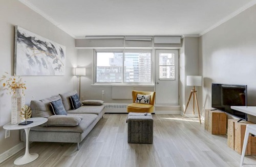 Downtown Montreal Apartment | Unique 1-bedroom apartment