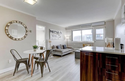 Downtown Montreal Apartment | Unique 1-bedroom apartment