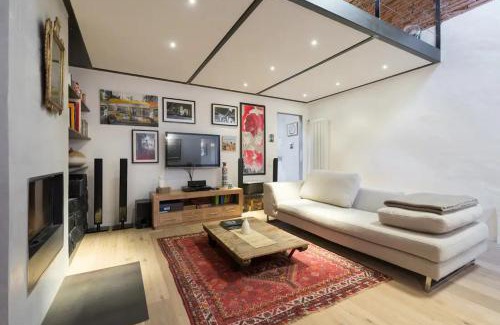 Santo Spirito Apartment | Unique 100 sqm design flat in Oltrarno