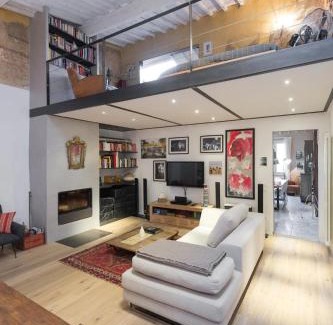 Santo Spirito Apartment | Unique 100 sqm design flat in Oltrarno