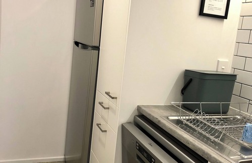 Mahurangi West House | Unique 3 bedroom property, 40 Mins from CBD