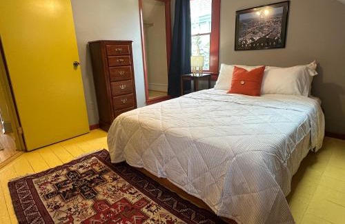 Annapolis House | Unique And Central In Eastport