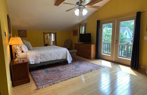 Annapolis House | Unique And Central In Eastport