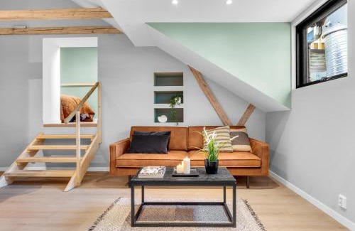 Grunerlokka Apartment | Unique and modern top floor - Super central