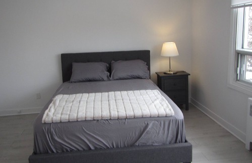 Cote-Saint-Luc Apartment | Unique and Renovated 3 Bedroom Apartment