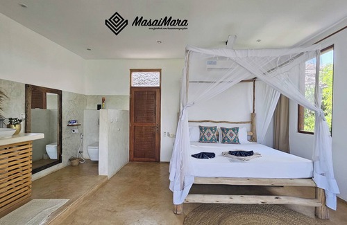 Jambiani Hotel | Unique beachfront boutique hotel with infinity pool, facing the indian oceann