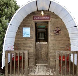 Monticello House | Unique Cabin Vacation with Mountain Views in Monticello, Utah