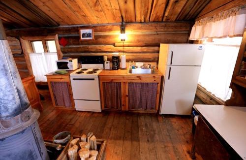 Clark House | Unique Camping Cabin Tucked in Wilderness near Steamboat Springs, Colorado