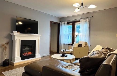 Eau Claire House | Unique & Charming - 4 bed Home steps from the River! Pet Friendly!