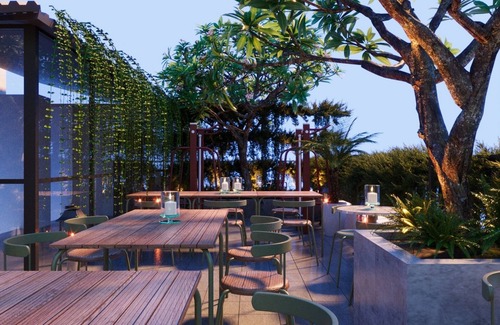 District 1 Apartment | UNIQUE Creative - Grand Residence - Rooftop Pool