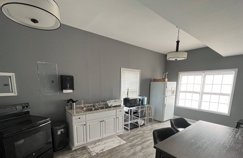 Bethlehem House | Unique Full Basement Near Athens GA