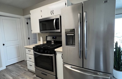 Madison County Apartment | Unique geological feature with beautiful views and hiking trails!