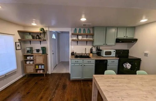Frederick House | Unique Little Charmer in Downtown Fredericknn