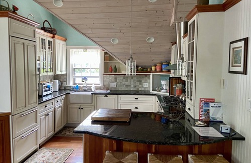 Nantucket Town Cottage | Unique & Lovely: Private Luxury Treetop Cottage, Close to Town, Shops & Beaches!