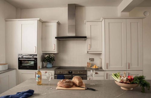 Amlwch House | Unique Millbank Estate in Amlwch