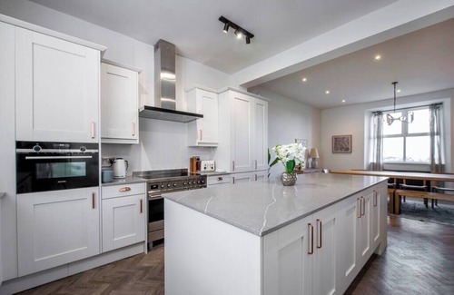 Amlwch House | Unique Millbank Estate in Amlwch