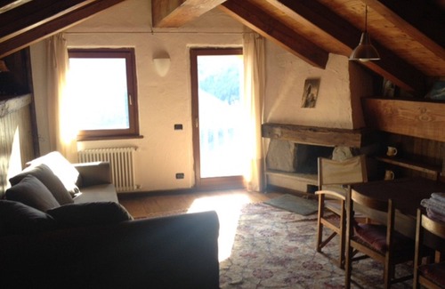 Courmayeur Apartment | Unique mountain chalet attic flat in centre of Courmayeur's ski domain