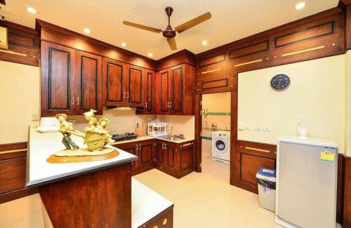 Nanai Road Villa | Unique&Nice 7BD pool villa in heart Nanai Patong