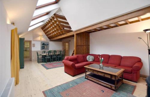 Lerwick House | Unique, perfectly located town centre house