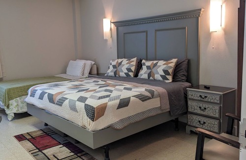 Pocahontas Bed & Breakfast | unique place at the horseshoe event center VIP rooms
