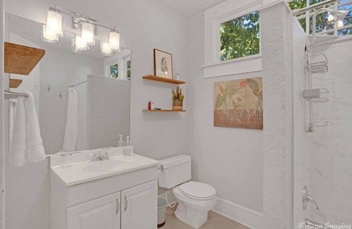 Caddo Heights-South Highlands Apartment | Unique Retreat on Stephenson