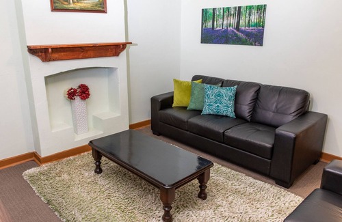 Gawler South Cottage | Unique Stables Cottage - Gawler Barossa Region