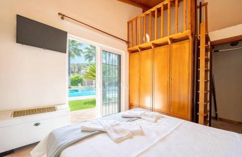 Lampiri Villa | Unique Villa with pool in Ziria