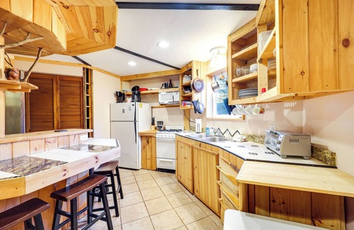 West Jefferson House | Unique West Jefferson Home w/Fire Pit & Grill!