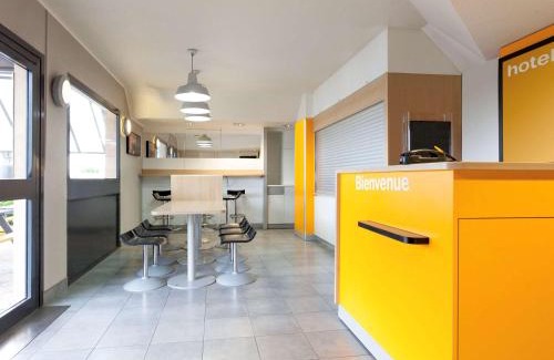 Bollene Hotel | Unisotel Bollène A7 Ex-Hotel F1