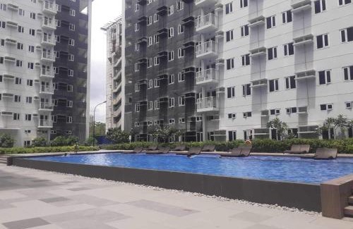 Pasig Apartment | Unit 1 CEZ Condotel at Charm Residence