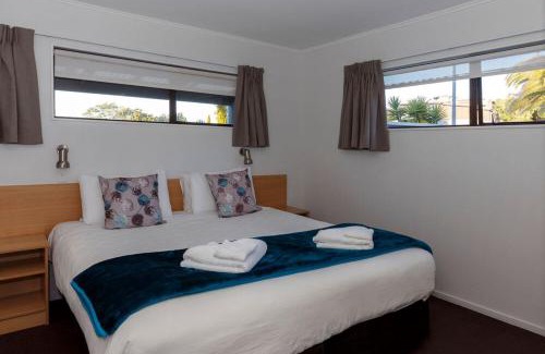 Kaiteriteri House | Unit 1 Kaiteri Apartments and Holiday Homes
