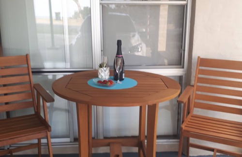 Lake Cathie Apartment | Unit 1 Seascape Apartments - Ground Floor LAKE CATHIE