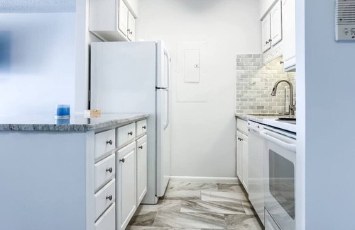Northeast Virginia Beach Apartment | Unit 1202 - Your Modern Beach Condo Awaits!