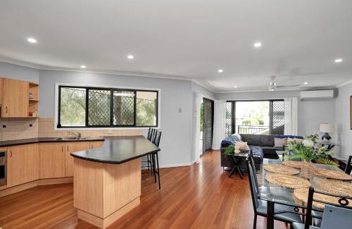 Rainbow Beach House | Unit 2 of 6 Indigo Avenue Rainbow Beach