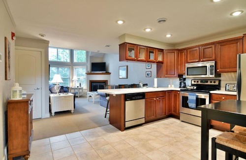 Birchwood Apartment | Unit 207 2 BDRM 2 BA condo