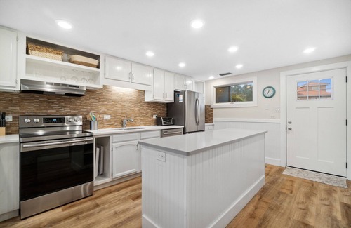 Sunnyside Condo | Unit 22, Good Times & Tan Lines, 2.5 Bedroom Beach Condo
