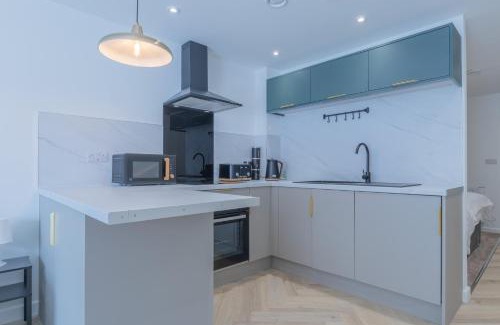 Sheffield Apartment | Unit 4 Stylish & Comfy 1-BR Flat, Near bramall Lane, Free WIFI