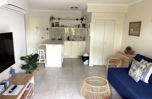 Noosaville Apartment | Unit 47 - Nautical Stylish Ground Level 1 Bedroom Unit