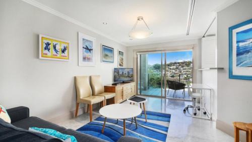 Terrigal House | Unit 49 - 3 Bed Ocean View