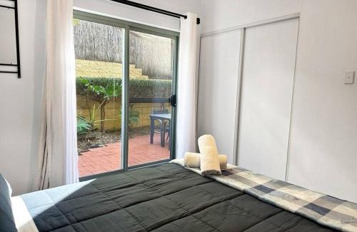 Avoca Beach Apartment | Unit 5 - Avoca Palms Resort - 3 bedroom apartment