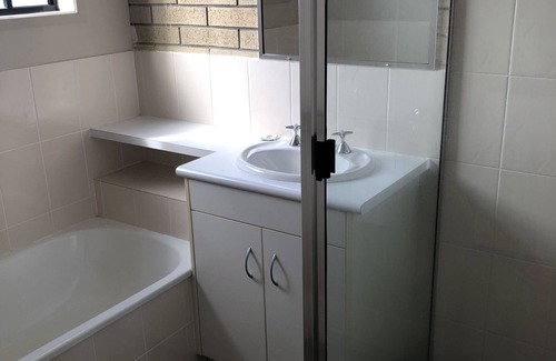 Emu Park Apartment | Unit 5 Pattison