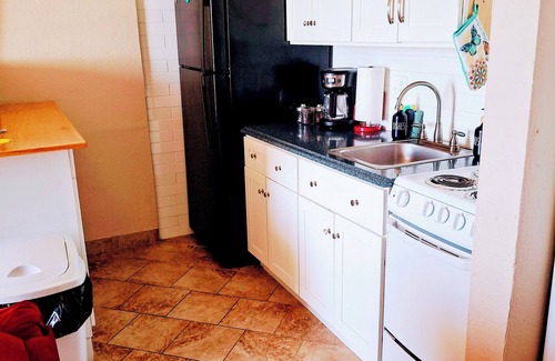 Bridgeport Heights Condo | Unit 502 - Beachfront 1 King Bedroom 1 Bath - Sleeps 6