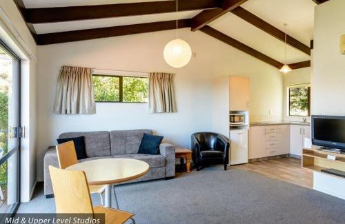Kaiteriteri House | Unit 6 Kaiteri Apartments and Holiday Homes