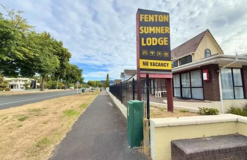 Fenton Street Hotel | Unit 7 Fenton Sumner Lodge