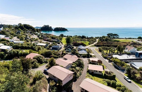 Kaiteriteri House | Unit 7 Kaiteri Apartments and Holiday Homes