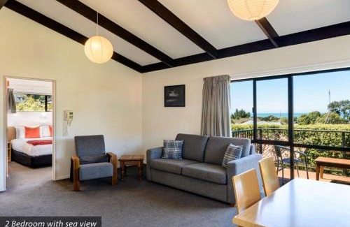 Kaiteriteri House | Unit 7 Kaiteri Apartments and Holiday Homes