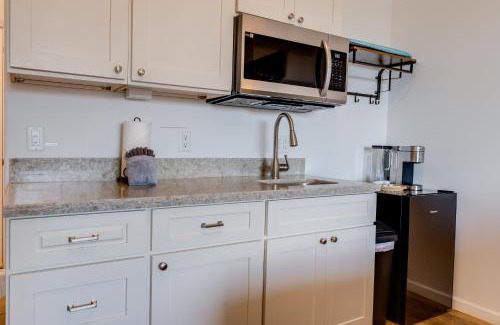 Wailuku Apartment | Unit 9 Maui Ohana Modern Studio