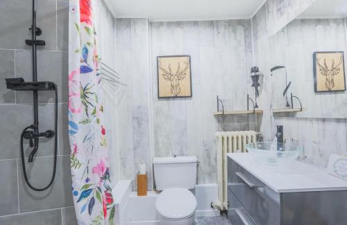 Sablon - Trudaine Apartment | United Colors Of Clermont