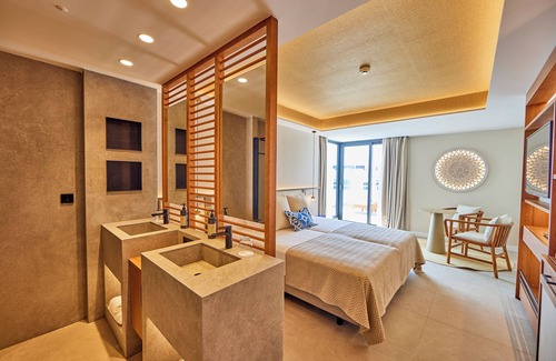 Colonia Sant Jordi Hotel | Universal Grand León & Spa