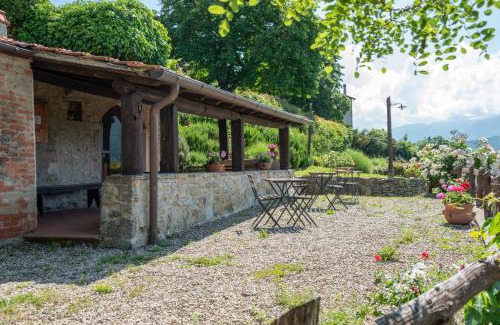 Dicomano House | Universal Harmony - Pettirosso